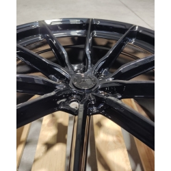 Set of JR37 20x9 ET35 + 20x10,5 ET 40 5x120 Gloss Black